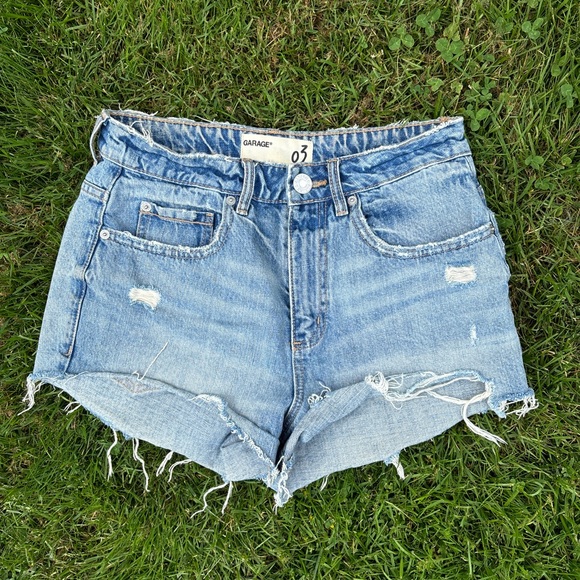Denim shorts - Picture 1 of 3